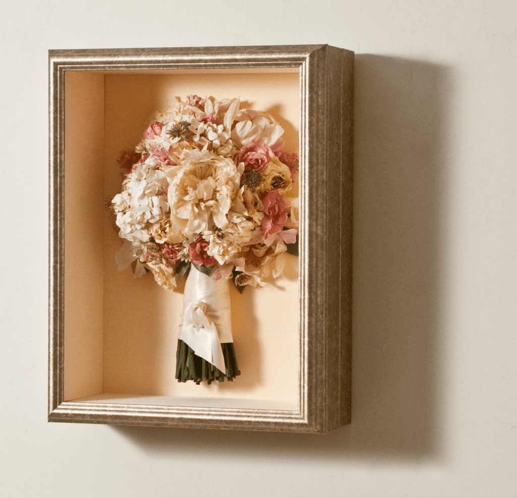 5 Points to Create Bridal Bouquet Shadow Box
