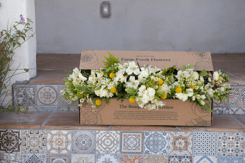bouquet transport box